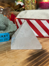 Quartz Pyramid